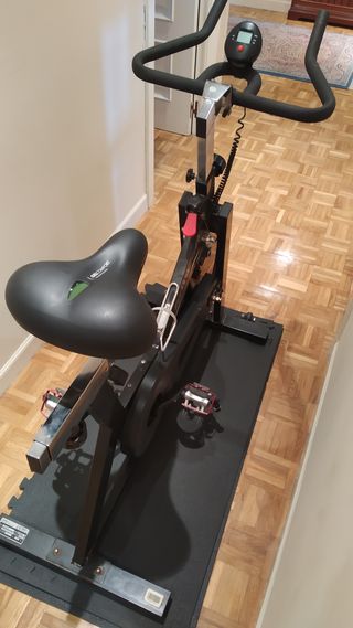 Bicicleta estática + 2 sillines