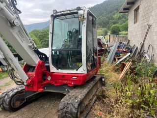 Takeuchi TB370 compacta de 8t del 2021