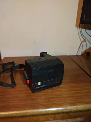 Cámara Polaroid 635CL Supercolor