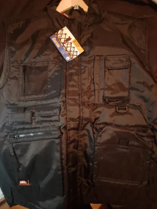 Chalecos a 10 euros tengo varios