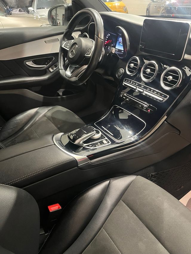 Mercedes-Benz GLC Coupé 250 AMG