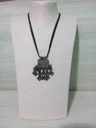 Lote 7 collares variados