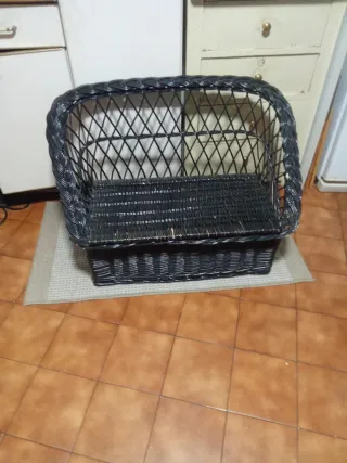 Baúlito de mimbre negro para restaurar