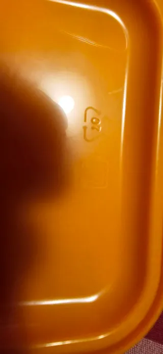 Set contenitori per alimenti. Ottimi.