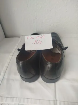 Zapatos de hombre negros N.45
