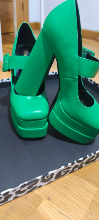 Zapatos verde plataforma