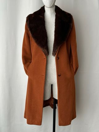 Cappotto in lana mohair con colletto in pelo chic vintage