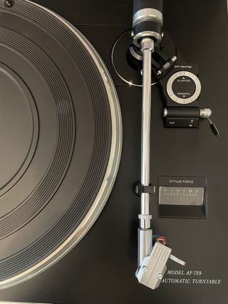 Tocadiscos Philips F729