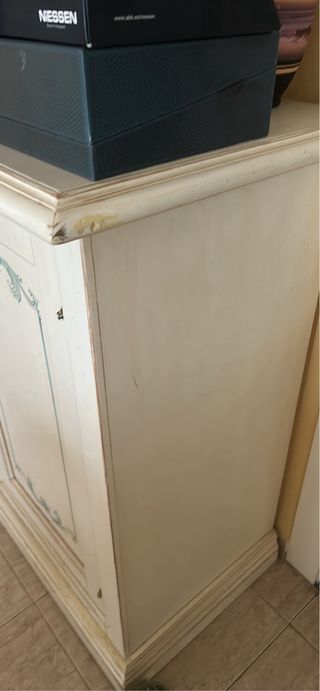 Aparador madera vintage pintado a mano