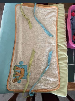 Cambiador-bañera con ruedas