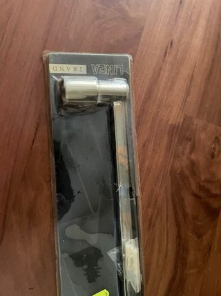 Barra portasciugamani nuova. Vintage.