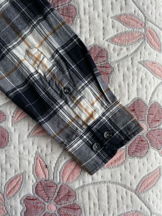 Camisa cuadros gris y beige Sfera