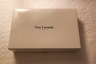 Cartera Guy Laroche Grande Beige y Azul