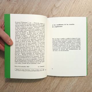 Mensaje a los estudiantes de arquitectura (Span...