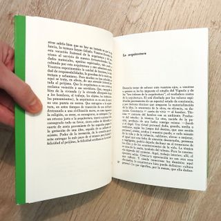 Mensaje a los estudiantes de arquitectura (Span...