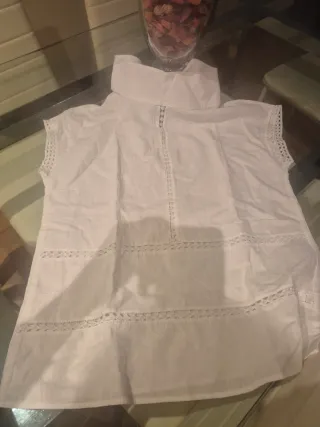 Blusa blanca 40 42 (es m va 40 42