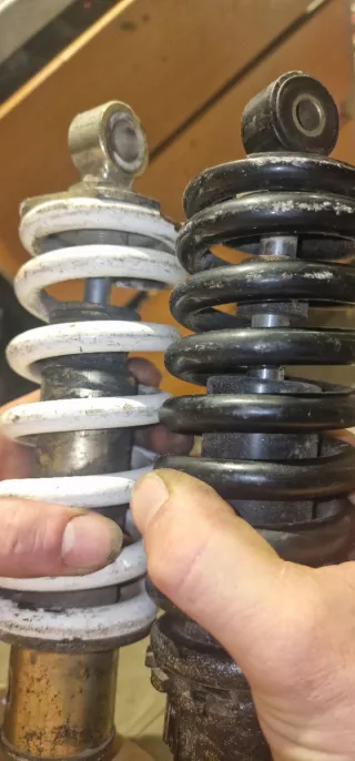 Amortiguadores Traseros Moto (2 unidades)