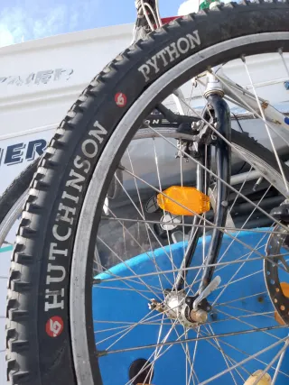 Bicicleta de montaña KONA KAHUNA