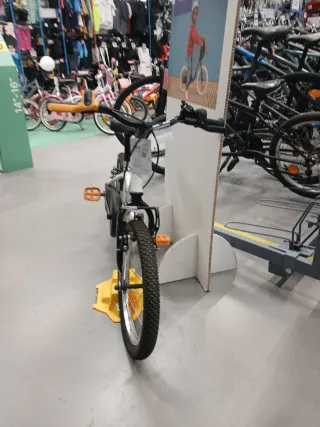 Bicicleta B'twin Discover 100 Blanca