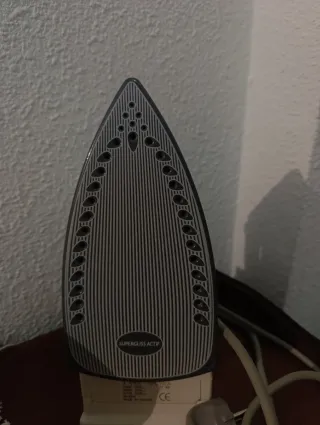 Plancha de vapor Tefal Supergliss 25