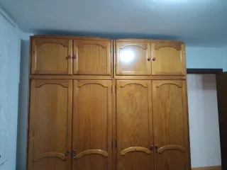2 Armarios de madera