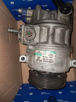 Compresor A/A VW Caddy 1K0 820 859 F