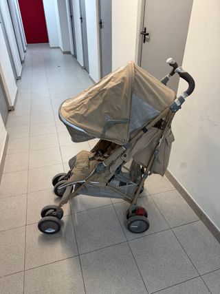 silla de paseo Maclaren beige