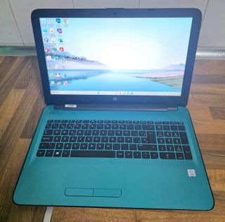 Ordenador portátil HP I5 SÉPTIMA GENERACIÓN, 8RAM