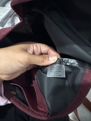 Mochila pequeña burdeos