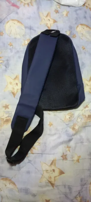 Mochila azul nueva