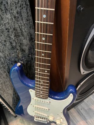Guitarra Squier Stratocaster
