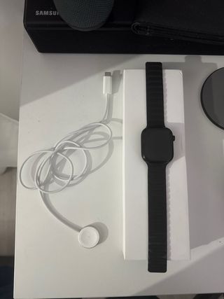apple watch series 10 46mm, GPS + cellular.