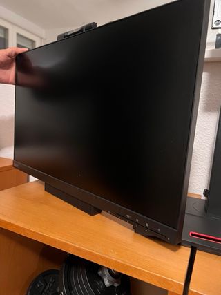 Lenovo ThinkCentre M920q i5 y Pantalla TIO24 Gen 4