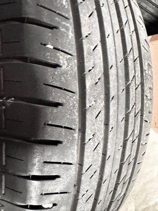 Neumáticos Bridgestone 225/60 R18 100V