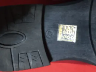 Scarpe eleganti Lichi uomo blu petrolio vernice.