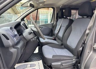 Opel Vivaro 2016