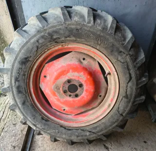 Rueda Tractor Pascuali 600-16