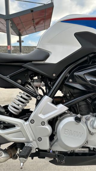 BMW G310R 2017 Naked/R