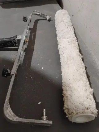 Soporte y rodillo de pintura 45 cm