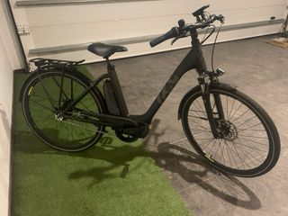 Bicicleta  eléctrica. Marca Husqvarna City 2