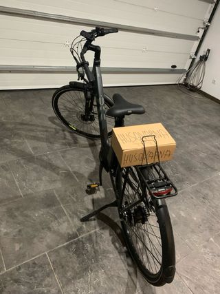 Bicicleta  eléctrica. Marca Husqvarna City 2