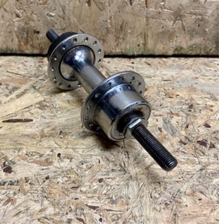 Buje Ralston 28 agujeros