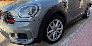 Vendo o cambio por Llantas 18” Mini con neumáticos