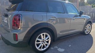 Vendo o cambio por Llantas 18” Mini con neumáticos