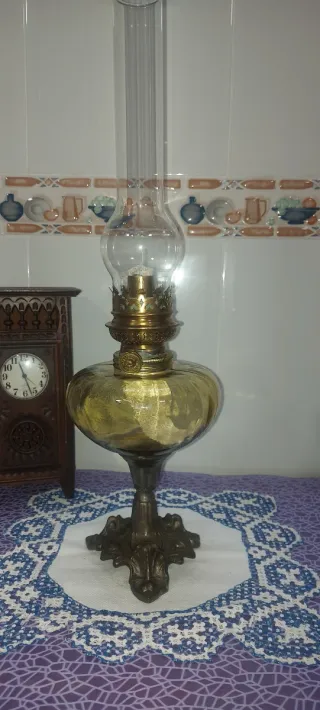 PRECIOSO QUINQUE MUY ANTIGUO DE PROCEDENCIA FRANCE