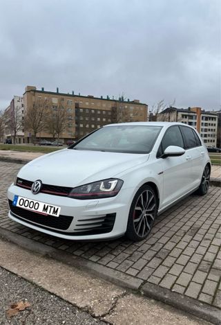 Volkswagen Golf gti