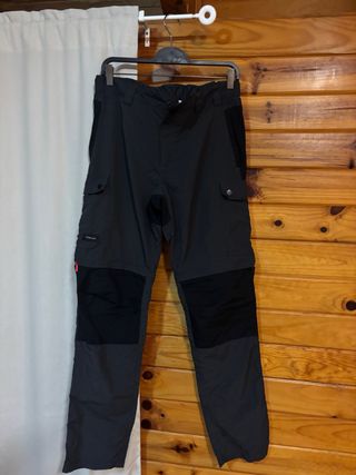 Pantalón deportivo desmontable hombre