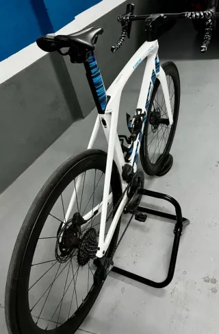 Bicicleta Trek Madone SLR7 T-56