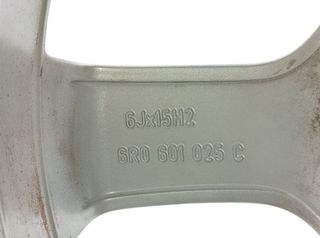 2425481 llanta 6r0601025c volkswagen polo advance