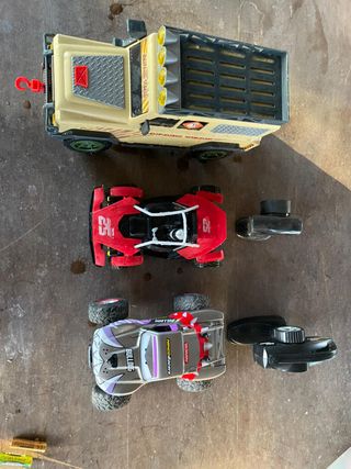 Lote 3 coches teledirigidos + 1 con sonido